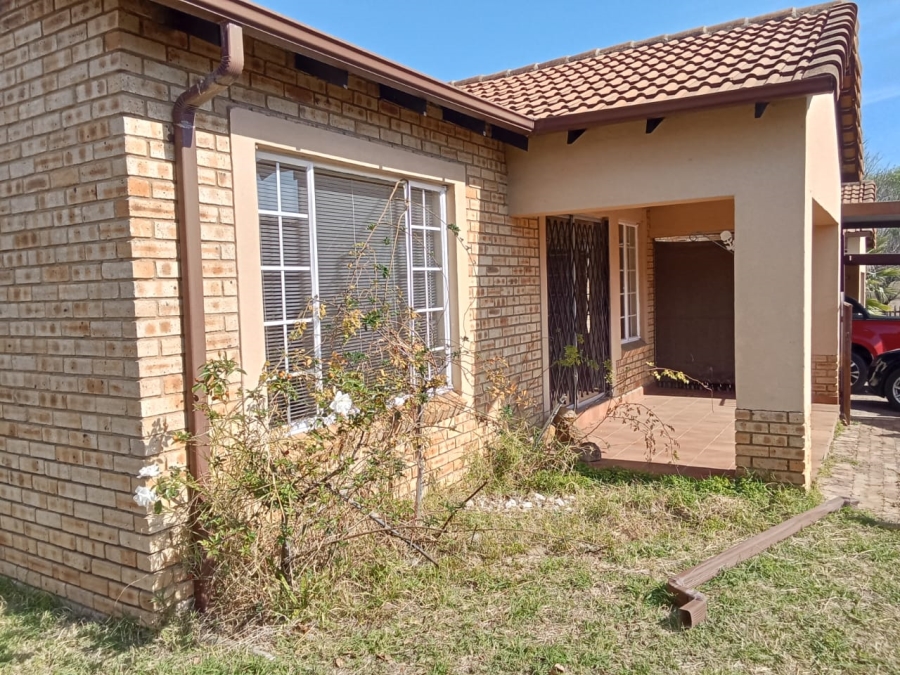 2 Bedroom Property for Sale in Sasolburg Ext 11 Free State